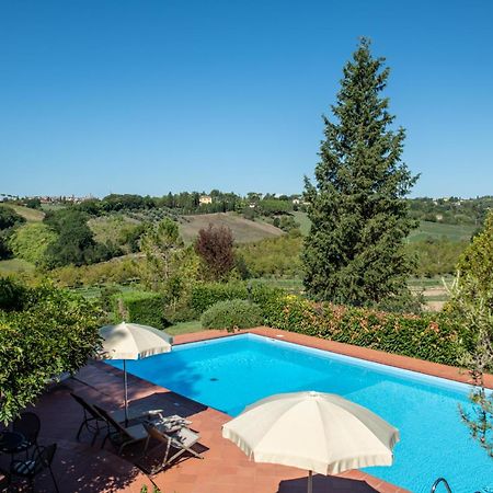 Agriturismo Il Colle Сиена Екстериор снимка