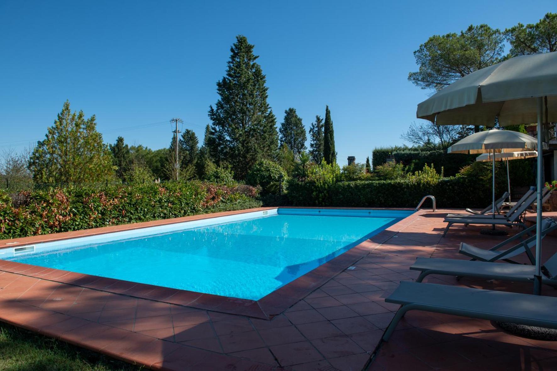 Agriturismo Il Colle Сиена Екстериор снимка