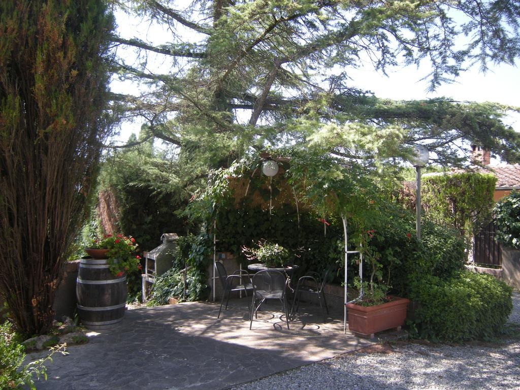 Agriturismo Il Colle Сиена Екстериор снимка